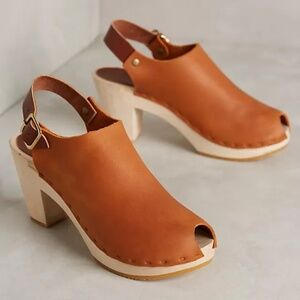 • Bryr • Suzie Peep Toe Clog in Cognac